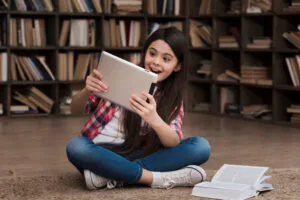 Interactive books and e-books for Children: Engage & Learn 1 Interactive books And e-books for Children